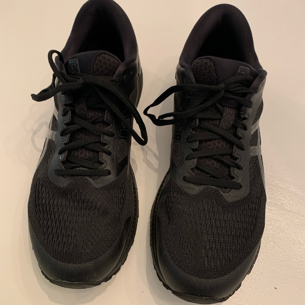 ASICS Gel Kayano 26